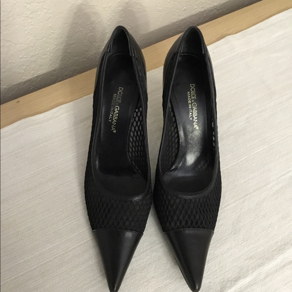 Vintage 2000 Dolce and Gabbana Black mesh pumps Sz 7 AS IS